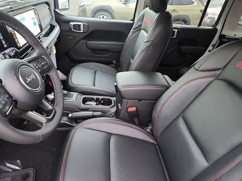 New 2026 Jeep Wrangler Unlimited Rubicon image 14