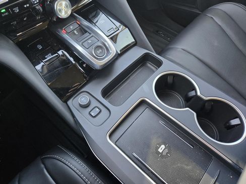 Certified 2026 Acura MDX w/ Technology Package FWD image 23