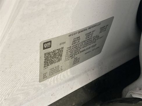 Used 2024 Chevrolet Traverse RS w/ LPO, Floor Liner Package image 20