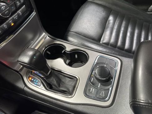 Used 2019 Jeep Grand Cherokee Limited X image 23