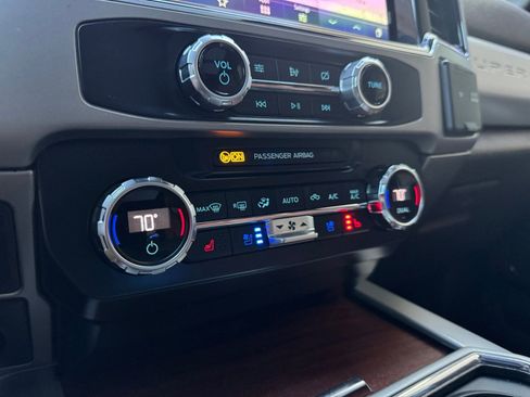 Certified 2022 Ford F450 King Ranch w/ King Ranch Ultimate Package image 31