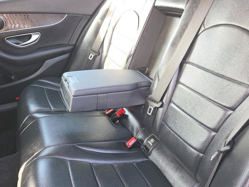 Used 2016 Mercedes-Benz C 300 Sedan image 20