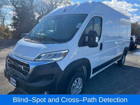New 2025 RAM ProMaster 2500 w/ Quick Order Package 22G SLT FWD image 6