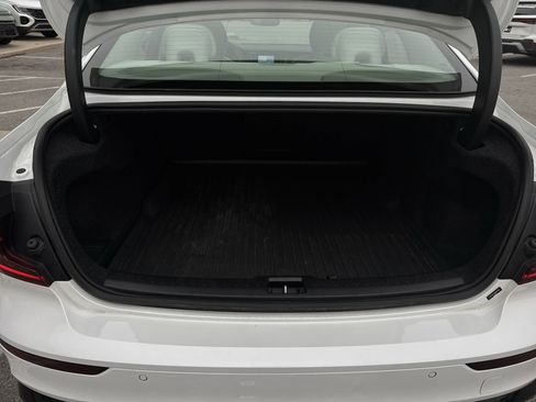 Used 2024 Volvo S60 B5 Plus w/ Climate Package image 27