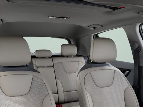 New 2025 Kia Niro EX Touring image 26