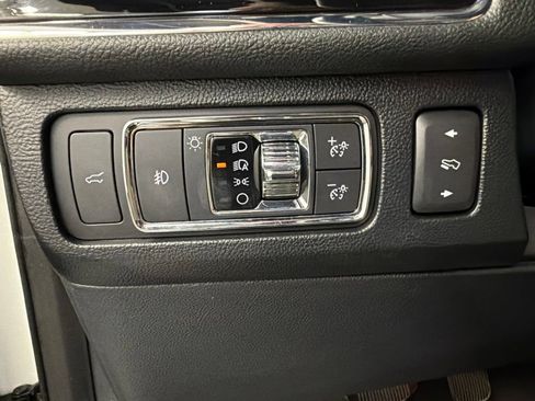 Certified 2022 Lincoln Navigator Reserve AWD/4WD image 26