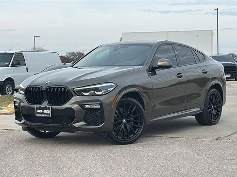 Used 2021 BMW X6 sDrive40i w/ M Sport Package image 2