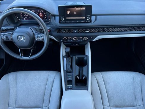 Used 2023 Honda Accord EX image 16