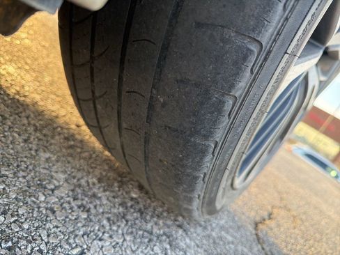 Used 2019 Toyota Camry SE image 12