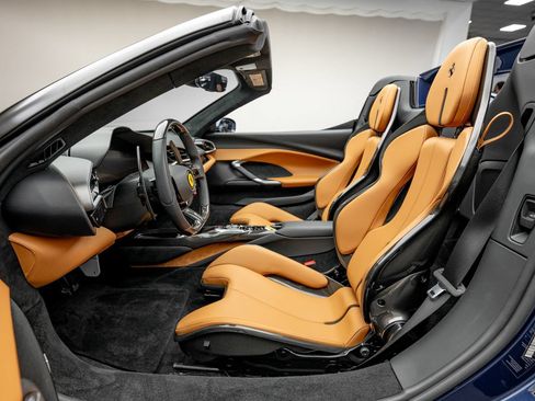 Used 2024 Ferrari 296 GTS RWD image 20