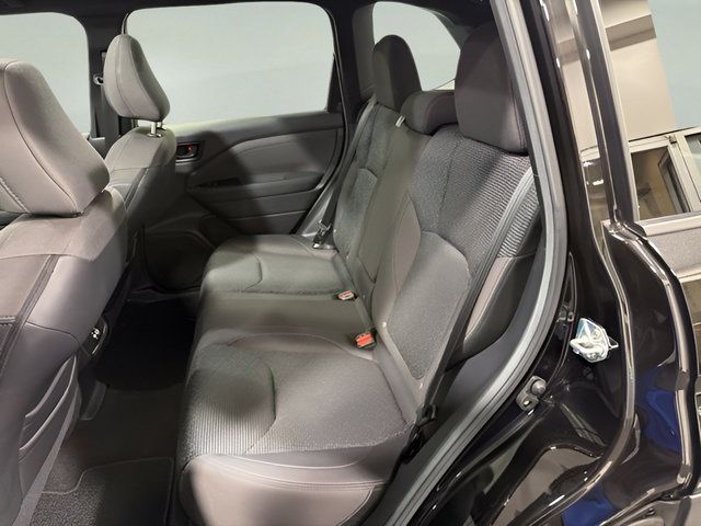 Used 2026 Subaru Forester Premium w/ Premium/Limited Package AWD/4WD image 31
