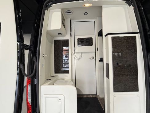 Used 2022 Mercedes-Benz Sprinter 3500 image 24