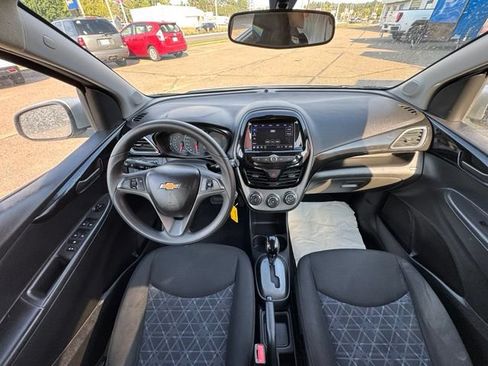 Used 2021 Chevrolet Spark LT FWD image 16