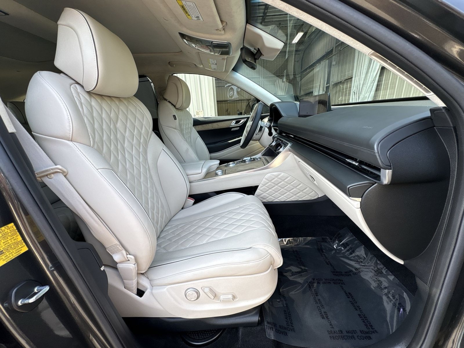 Used 2024 Genesis GV80 3.5T w/ Prestige Package AWD/4WD image 28