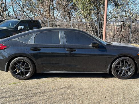 Used 2024 Honda Civic Sport image 4