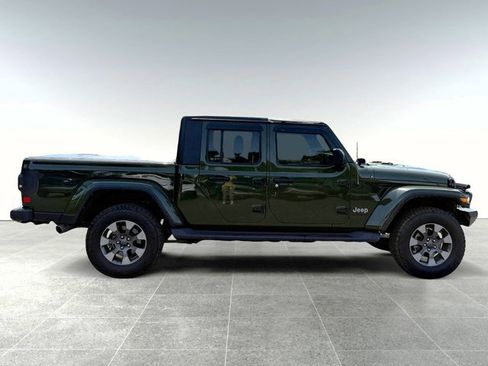 Used 2021 Jeep Gladiator Overland AWD/4WD image 7