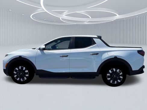 New 2026 Hyundai Santa Cruz SE FWD image 3