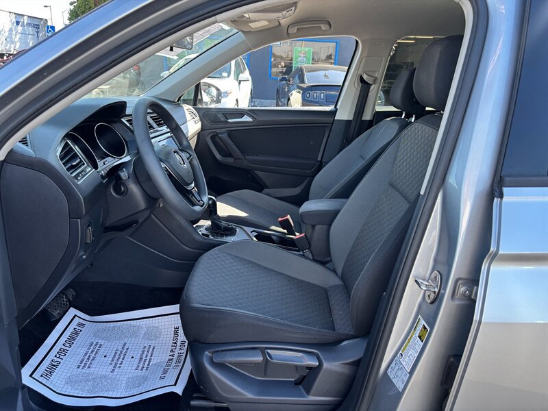 Used 2019 Volkswagen Tiguan S FWD image 7