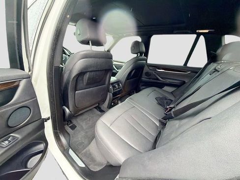 Used 2018 BMW X5 xDrive35i w/ M Sport Package image 25