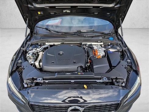 Used 2022 Volvo S60 T8 R-Design AWD/4WD image 22