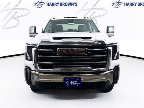 New 2026 GMC Sierra 2500 SLE w/ SLE Value Package; image 26