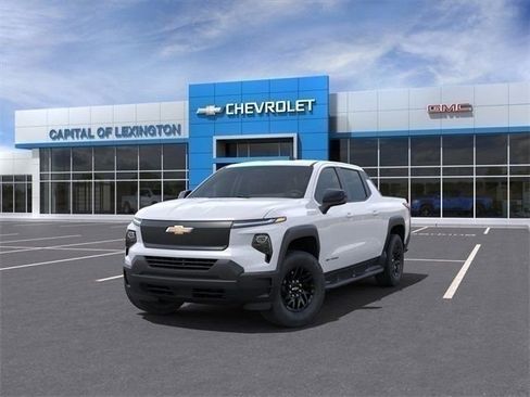 Used 2024 Chevrolet Silverado EV W/T AWD/4WD image 8