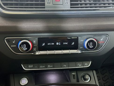 Used 2022 Audi Q5 2.0T Premium image 23