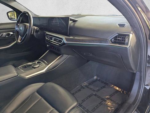 Used 2023 BMW 330i xDrive 330i xDrive w/ Driving Assistance Package image 19