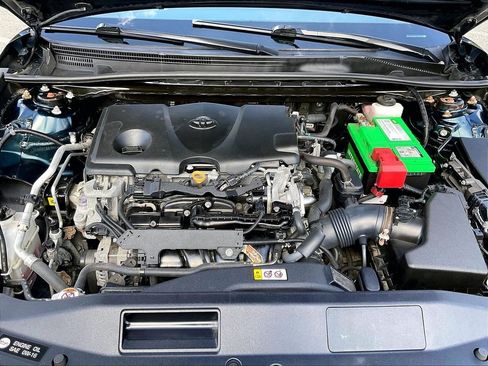 Used 2020 Toyota Camry SE FWD image 28