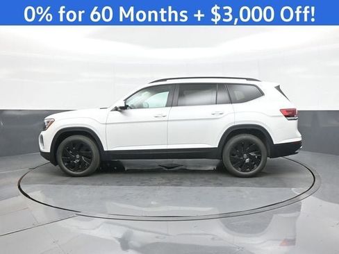 New 2026 Volkswagen Atlas SE image 4