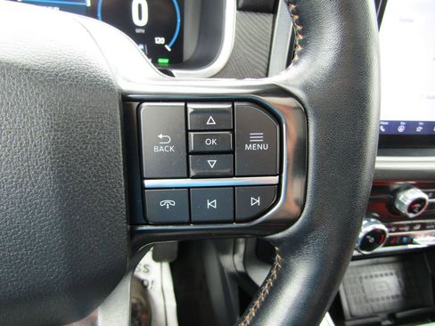 Used 2022 Ford F150 Platinum w/ Equipment Group 701A High AWD/4WD image 29