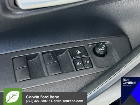 Used 2021 Toyota Corolla LE FWD image 21