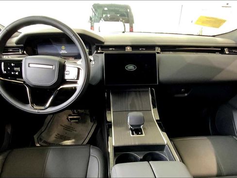 New 2026 Land Rover Range Rover Velar Dynamic SE image 7