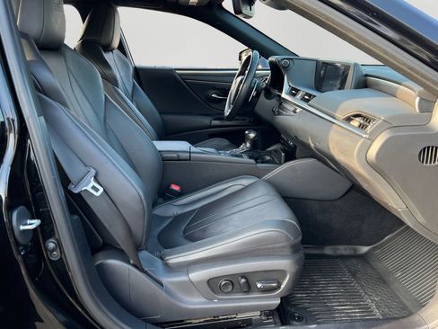 Used 2020 Lexus ES 350 F Sport w/ Accessory Package image 8