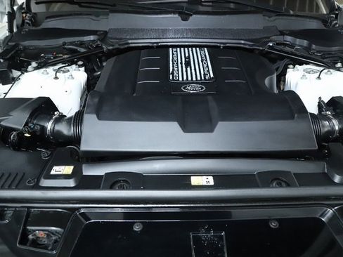 Used 2019 Land Rover Range Rover Sport HSE image 38