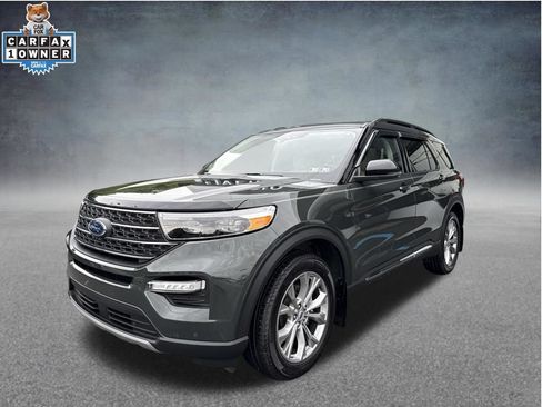 Used 2024 Ford Explorer XLT w/ Equipment Group 202A AWD/4WD image 1