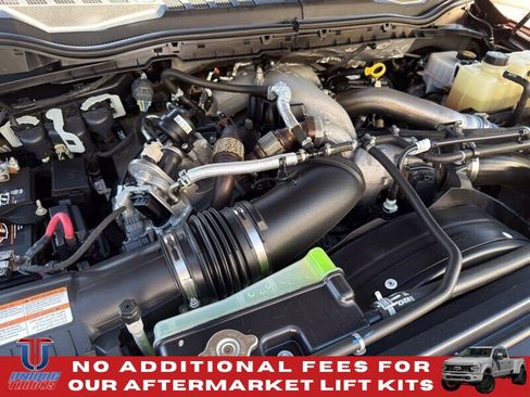 Used 2021 Ford F450 Lariat AWD/4WD image 12
