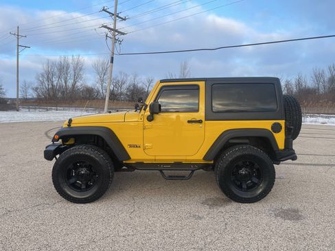 Used 2011 Jeep Wrangler Sport image 4