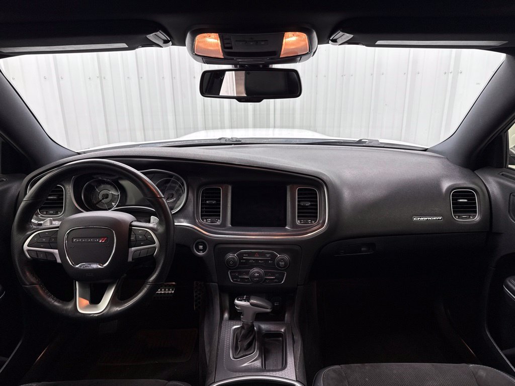 Used 2018 Dodge Charger R/T Scat Pack RWD image 16