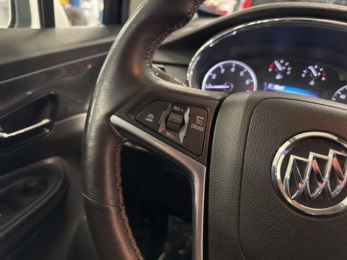 Used 2020 Buick Encore Essence AWD/4WD image 25