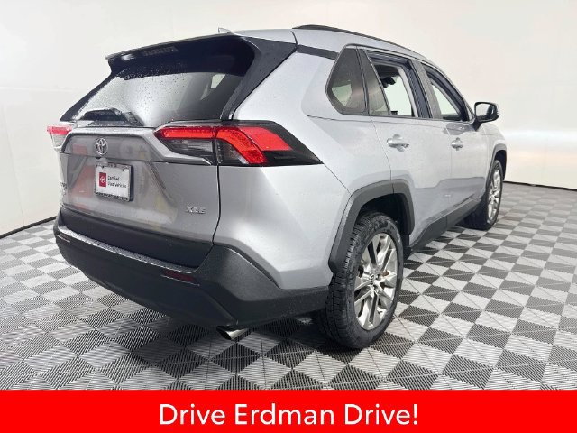 Certified 2021 Toyota RAV4 XLE Premium FWD image 23