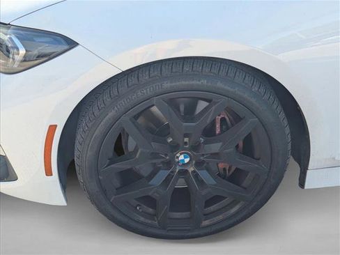 Used 2025 BMW 330i Sedan w/ M Sport Package image 22