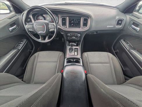 Used 2022 Dodge Charger SXT image 19
