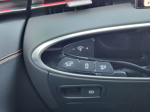 New 2026 Genesis GV70 3.5T Sport Prestige AWD/4WD image 17