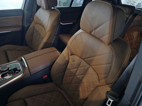 New 2026 BMW X5 sDrive40i w/ Climate Comfort Package RWD image 9