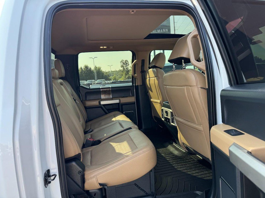 Used 2022 Ford F250 Lariat w/ Lariat Ultimate Package AWD/4WD image 13