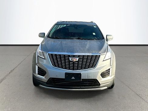 Used 2023 Cadillac XT5 Premium Luxury image 2