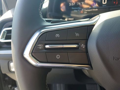 New 2026 Chevrolet Traverse LT FWD image 32