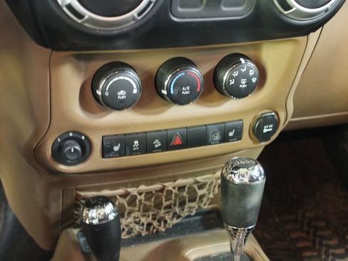 Used 2012 Jeep Wrangler Sahara w/ Dual Top Group AWD/4WD image 16