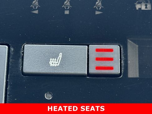 Used 2021 Toyota Avalon XSE image 18